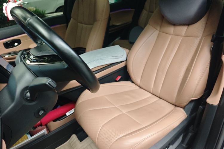 Used Nio ES8 2020 415 km Range 6-Seater Version Left Front Seat
