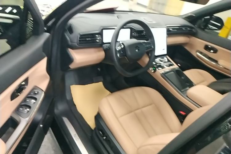 Used Nio ES8 2020 580 km Range Six-Seater Version Left Front Seat