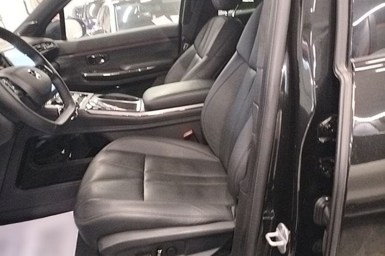 Used Nio ES8 2020 450 km Signature Edition 7-Seater Version Left Front Seat