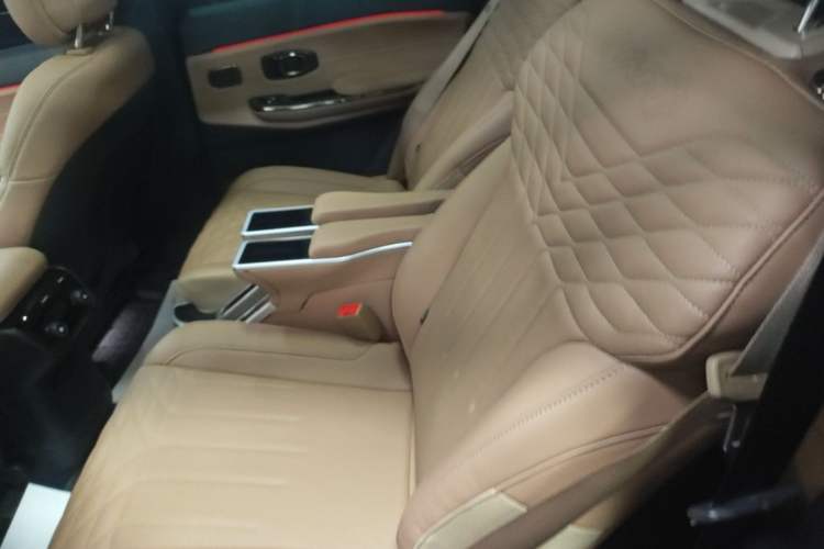 Used Nio ES8 2020 415 km Range 6-Seater Version Left Rear Seat
