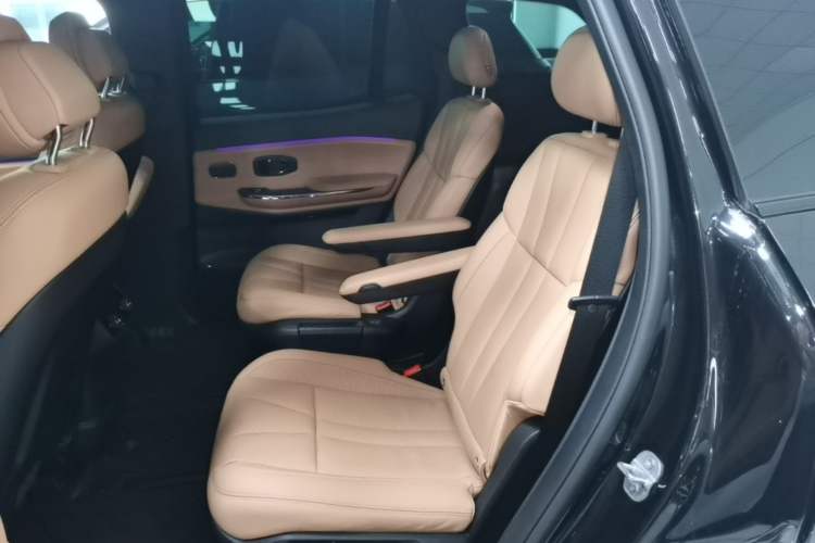 Used Nio ES8 2020 580 km Range Six-Seater Version Left Rear Seat