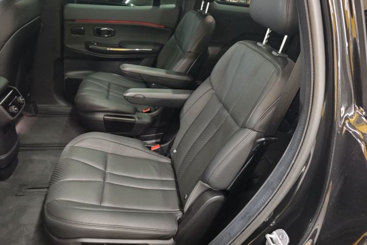 Used Nio ES8 2020 580 km Range Six-Seater Version Left Rear Seat