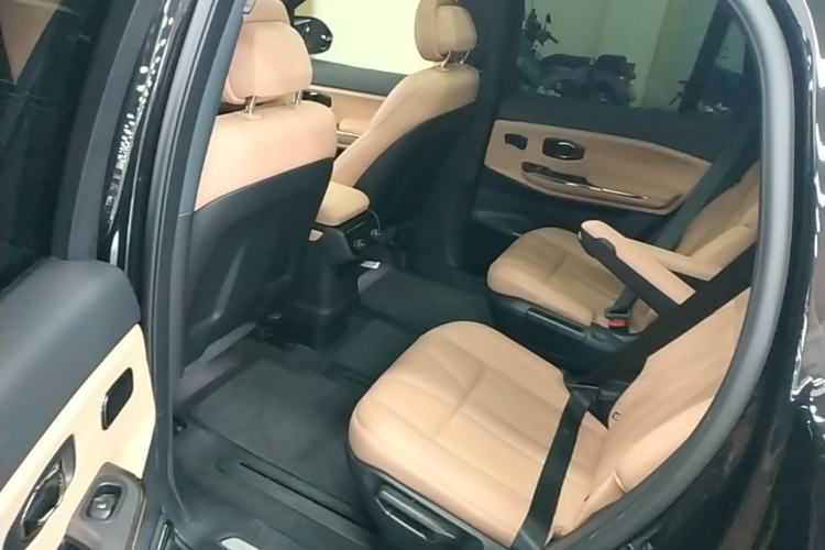 Used Nio ES8 2020 580 km Range Six-Seater Version Left Rear Seat