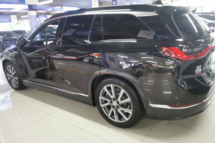 Used Nio ES8 2020 580 km Range Six-Seater Version Left Side