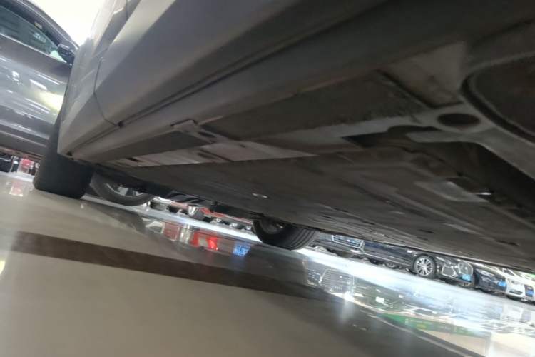 Used Nio ES8 2020 580 km Range Six-Seater Version Left Side Sill