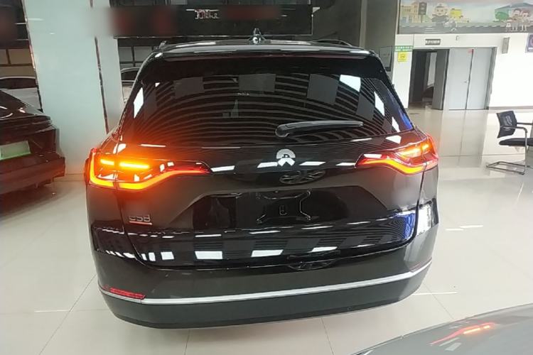 Used Nio ES8 2020 450 km Range 6-Seater Version Rear