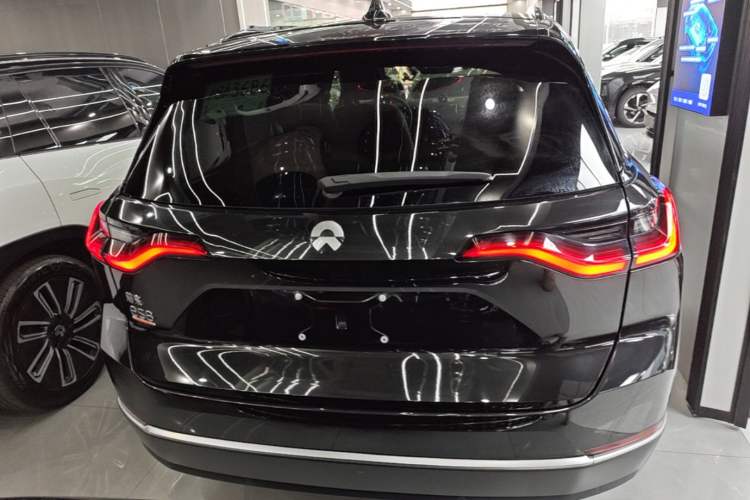 Used Nio ES8 2020 580 km Range Six-Seater Version Rear