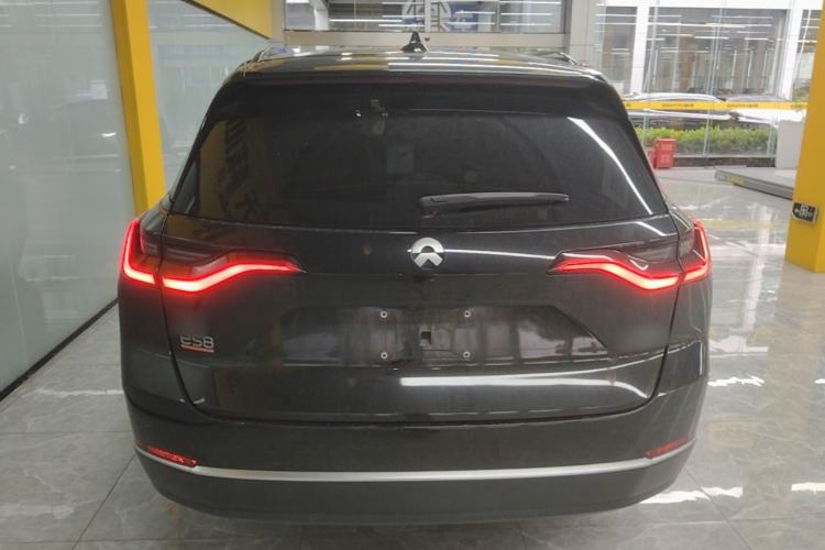 Used Nio ES8 2020 450 km Range 6-Seater Version Rear