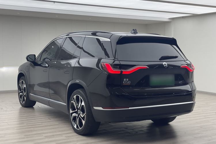 Used Nio ES8 2020 415 km Signature Edition 6-Seater Version Rear Left 45 Deg