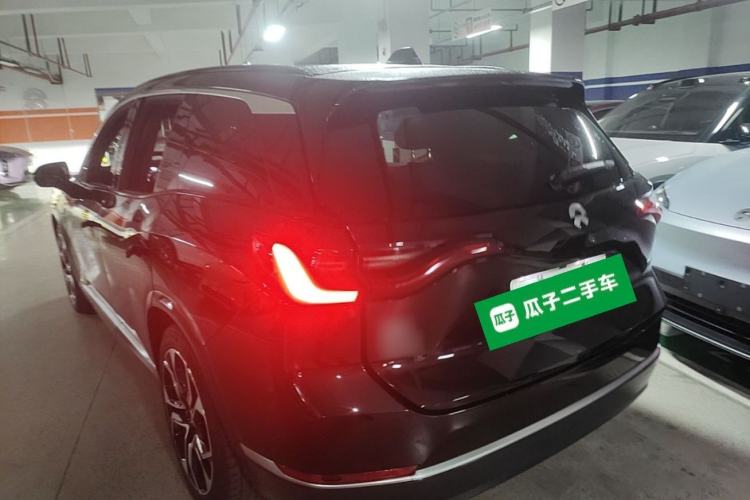 Used Nio ES8 2020 450 km Range 6-Seater Version Rear Left 45 Deg