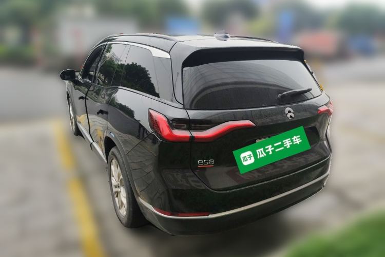 Used Nio ES8 2020 450 km Range 7-Seater Version Rear Left 45 Deg