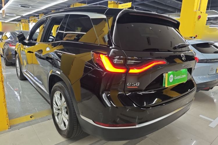 Used Nio ES8 2020 580 km Range Six-Seater Version Rear Left 45 Deg