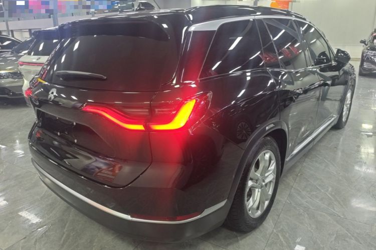 Used Nio ES8 2020 415 km Range 6-Seater Version Rear Right 45 Deg
