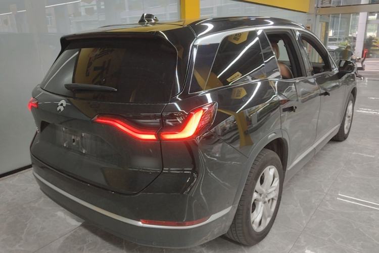 Used Nio ES8 2020 450 km Range 6-Seater Version Rear Right 45 Deg