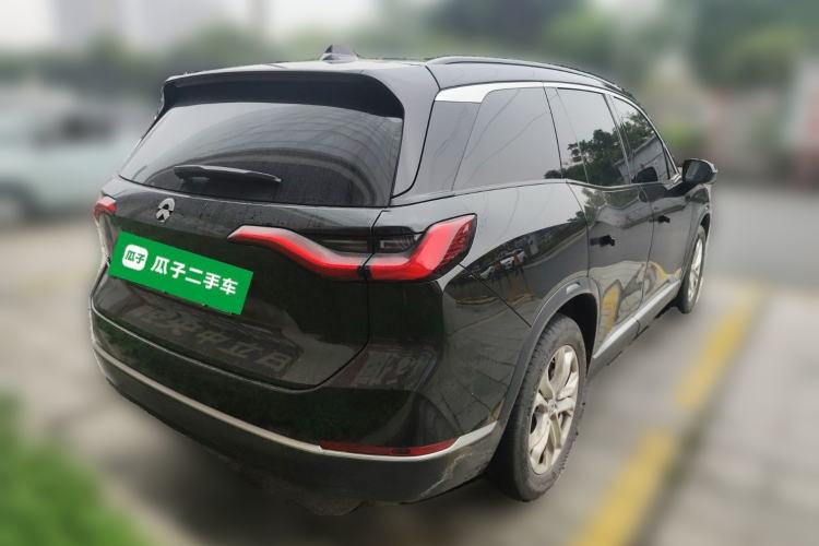 Used Nio ES8 2020 450 km Range 7-Seater Version Rear Right 45 Deg
