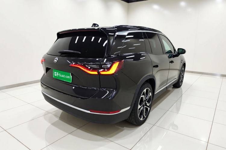 Used Nio ES8 2020 415 KM Signature Edition 7-Seater Version Rear Right 45 Deg