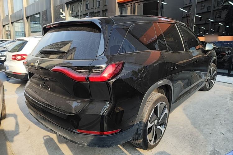 Used Nio ES8 2020 580 km Range Signature Edition Six-Seater Version Rear Right 45 Deg