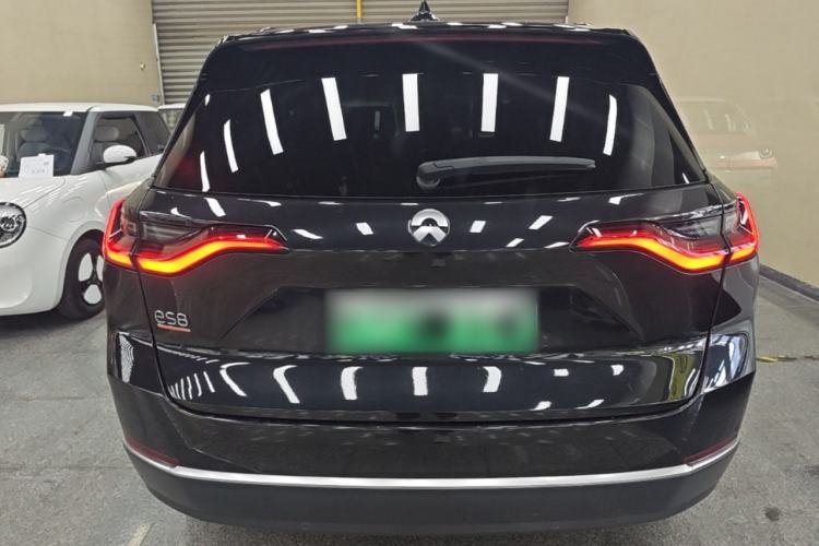 Used Nio ES8 2020 415 KM Signature Edition 7-Seater Version Rear