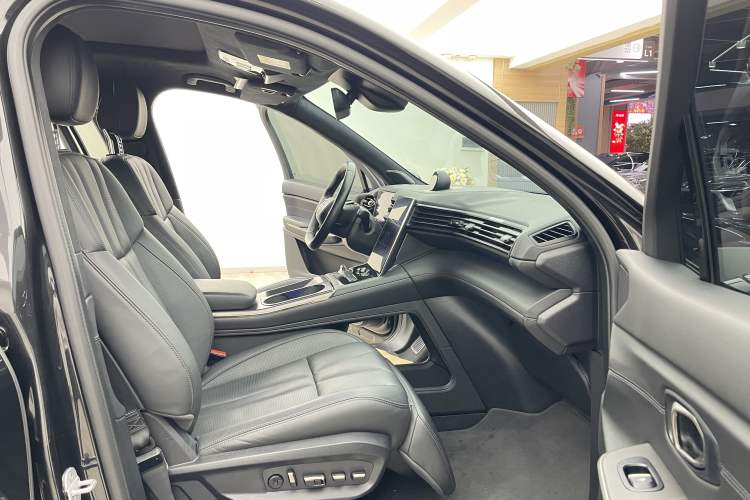 Used Nio ES8 2020 415 km Signature Edition 6-Seater Version Right Front Seat