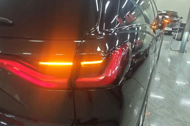 Used Nio ES8 2020 415 km Range 6-Seater Version Right Rear Taillight