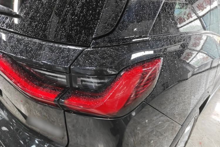 Used Nio ES8 2020 415 km Range 6-Seater Version Right Rear Taillight