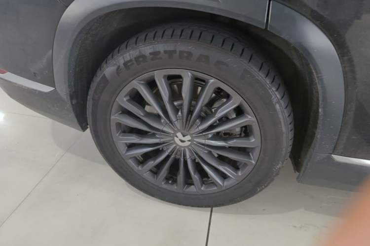 Used Nio ES8 2020 580 km Range Six-Seater Version Right Rear Wheel Hub