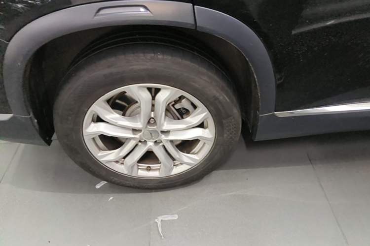 Used Nio ES8 2020 415 km Range 6-Seater Version Right Rear Wheel Hub