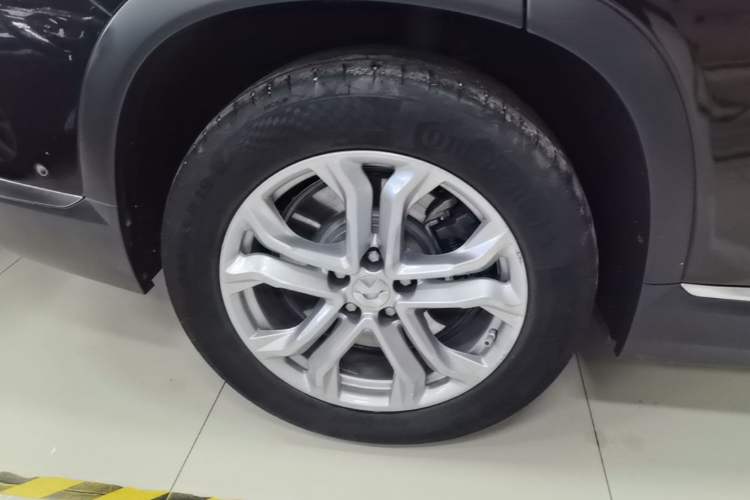 Used Nio ES8 2020 580 km Range Six-Seater Version Right Rear Wheel Hub