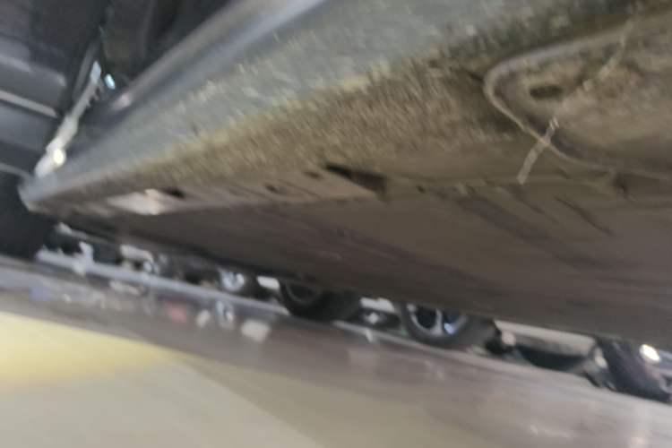 Used Nio ES8 2020 580 km Range Six-Seater Version Right Side Sill