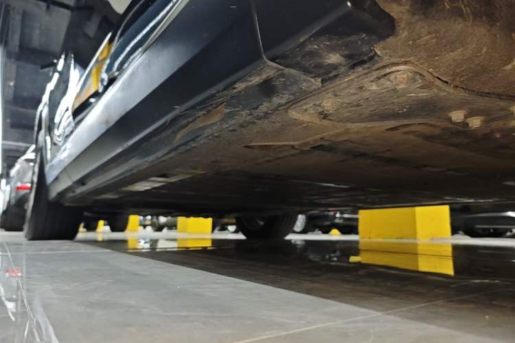 Used Nio ES8 2020 580 km Range Six-Seater Version Right Side Sill