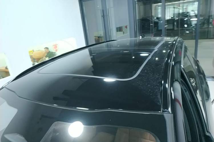 Used Nio ES8 2020 580 km Range Six-Seater Version Roof
