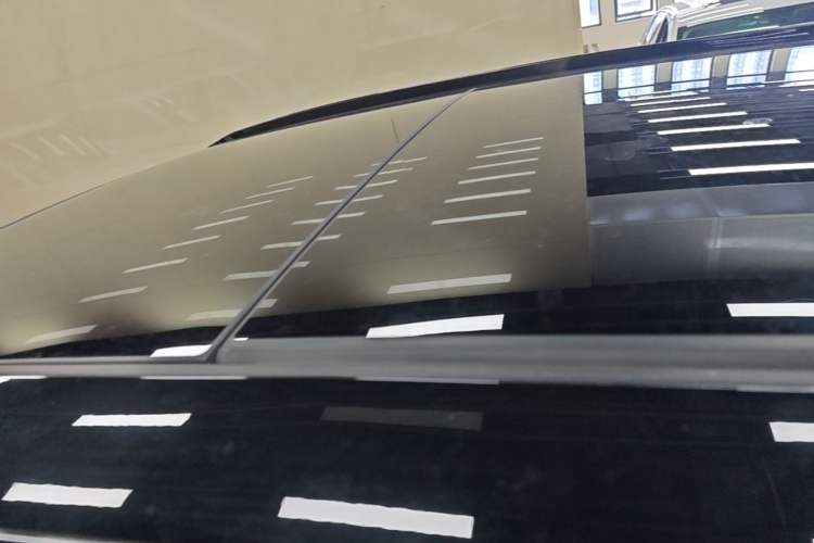 Used Nio ES8 2020 415 KM Signature Edition 7-Seater Version Roof