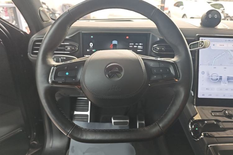 Used Nio ES8 2020 450KM Signature Edition Six-Seater Version Steering Wheel