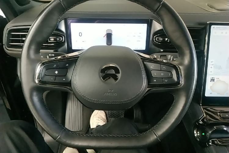 Used Nio ES8 2020 450 km Range 6-Seater Version Steering Wheel
