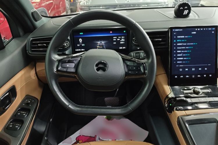 Used Nio ES8 2020 580 km Range Six-Seater Version Steering Wheel
