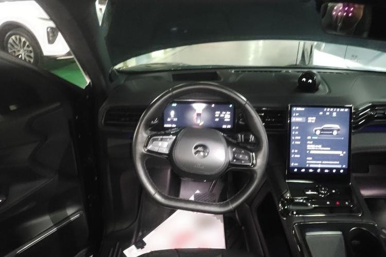 Used Nio ES8 2020 450 km Range 6-Seater Version Steering Wheel