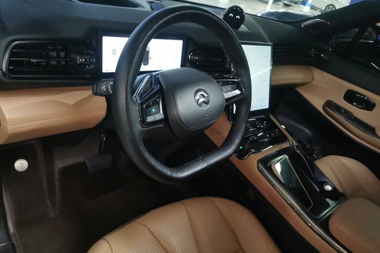 Used Nio ES8 2020 580 km Range Six-Seater Version Steering Wheel