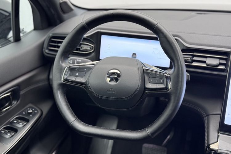 Used Nio ES8 2020 580 km Range Six-Seater Version Steering Wheel