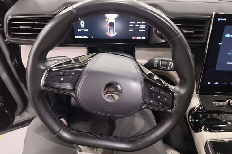 Used Nio ES8 2020 415 km Range 6-Seater Version Steering Wheel