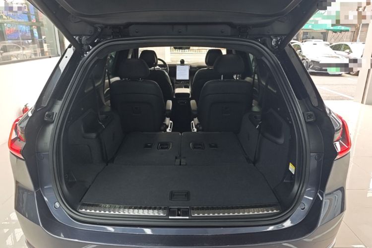 Used Nio ES8 2020 450KM Signature Edition Six-Seater Version Trunk