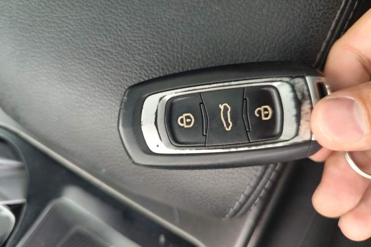 Used Nio ES8 2020 450 km Range 7-Seater Version Vehicle Key