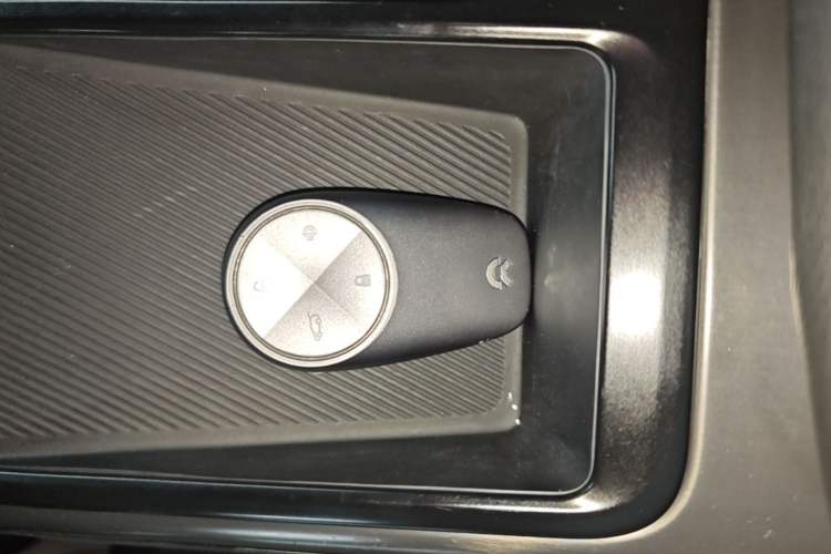 Used Nio ES8 2020 580 km Range Six-Seater Version Vehicle Key