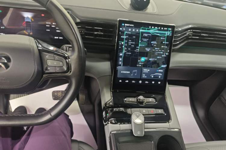 Used Nio ES8 2020 580 km Range Six-Seater Version Audio And AC Panel
