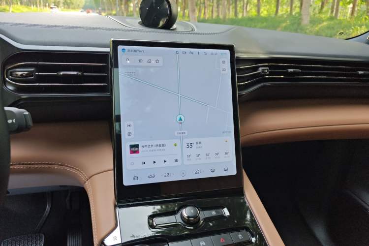 Used Nio ES8 2020 415 km Signature Edition 6-Seater Version Audio And AC Panel