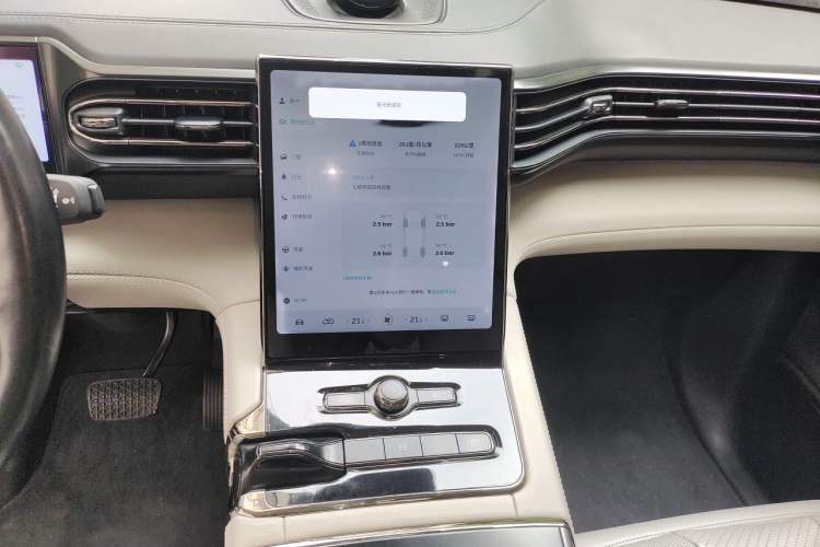 Used Nio ES8 2020 415 km Signature Edition 6-Seater Version Audio And AC Panel