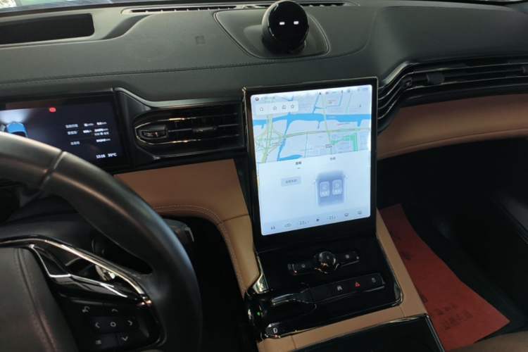 Used Nio ES8 2020 580 km Range Six-Seater Version Audio And AC Panel