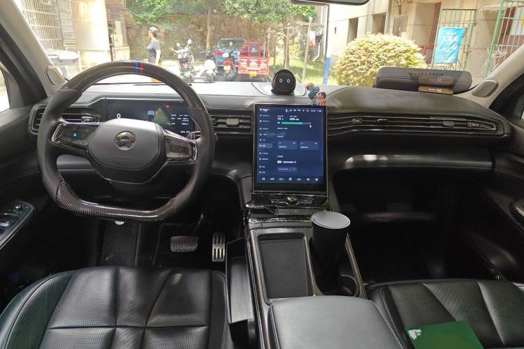 Used Nio ES8 2020 415 km Signature Edition 6-Seater Version Center Console