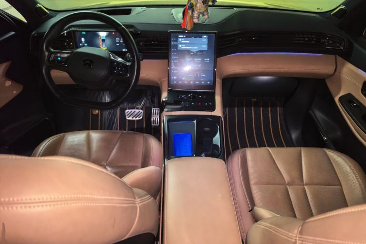 Used Nio ES8 2020 415 km Signature Edition 6-Seater Version Center Console