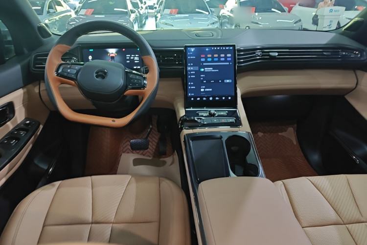 Used Nio ES8 2020 580 km Range Six-Seater Version Center Console