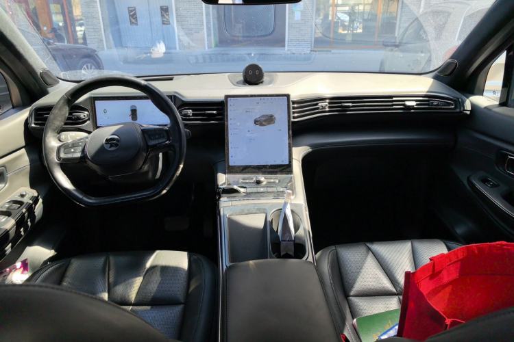 Used Nio ES8 2020 415 km Signature Edition 6-Seater Version Center Console
